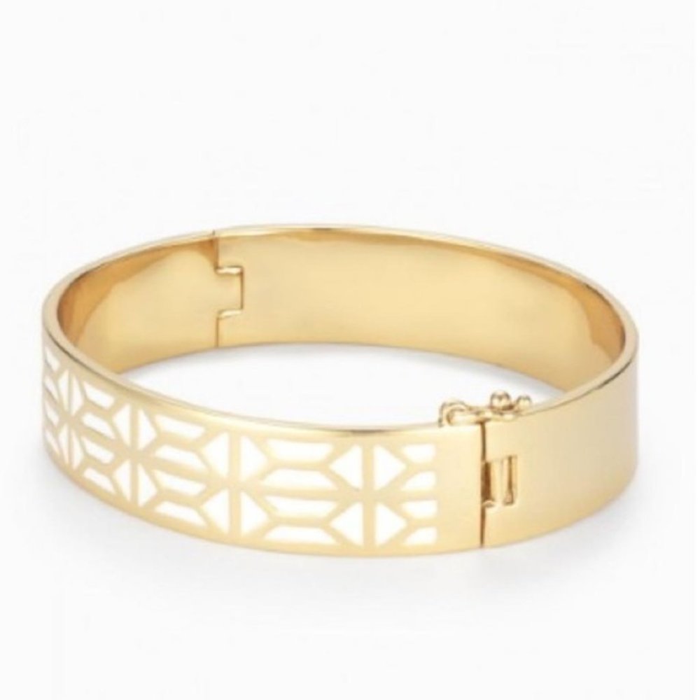 :: Stella & Dot Breezeblock Enamel Bangle - Picture 3 of 8